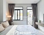 Cho thuê căn hộ có nội thất ban công đường Nguyễn Trãi gần công viên 23/9 đại học Văn Lang Quận 1