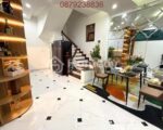 Bán nhà đông tác 30m² 6 tầng – lô góc – mặt ngõ thông – full nội thất xịn chỉ 6.94 tỷ