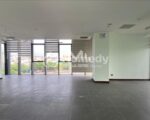 Có ngay list văn phòng diện tích 100m², đẹp, thoáng, giá tốt chỉ từ 10tr/tháng